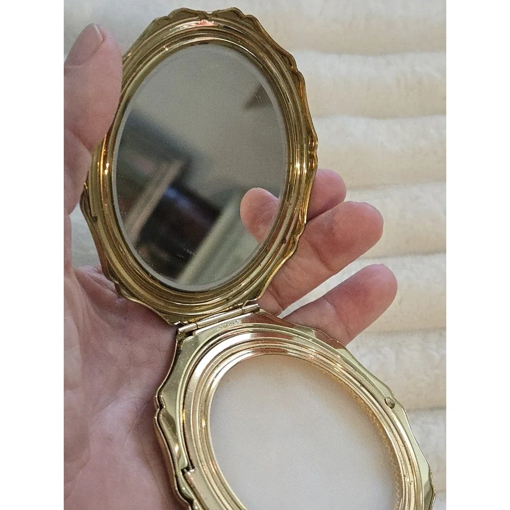 Vintage Stratton Mother of Pearl MOP Pattern Gold Tone Compact Mirror & Case